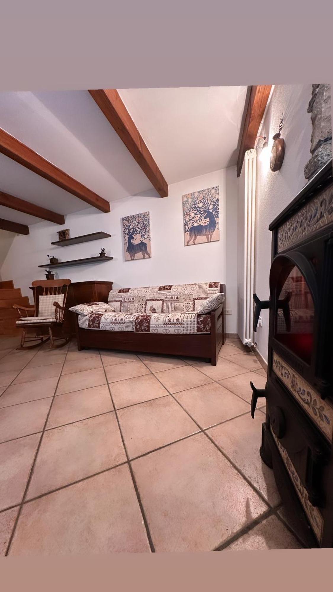 Villa La Tana Dell'Ermellino à Arliod Extérieur photo